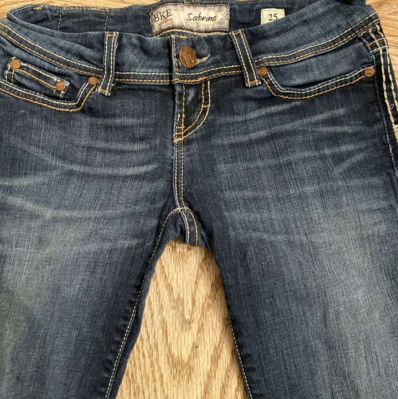 Bucket Jean's (Sabrina) - Picture 2 of 3